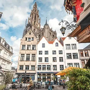  Apartment Tempel Triplex & Duplex At Historic Heart Of Belgien